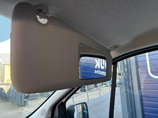Renault Trafic 2023 - T30 L2H1 150PK AUTOMAAT image 2