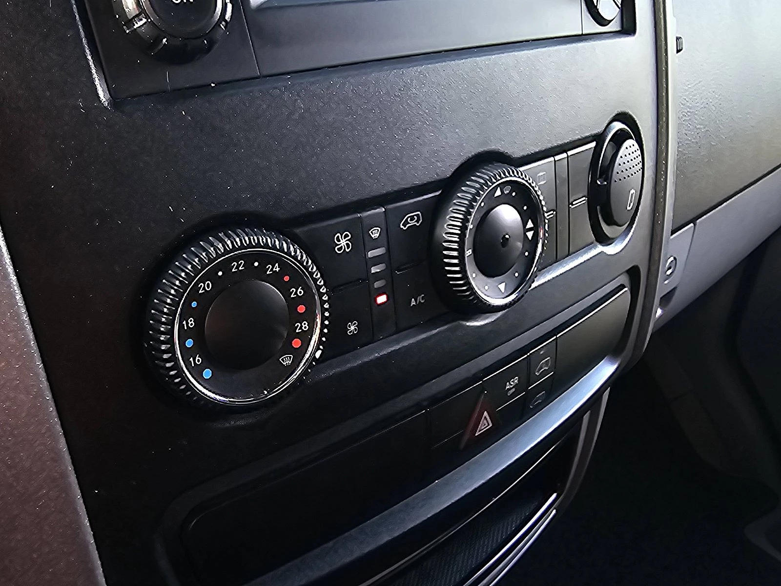Mercedes-Benz Sprinter 2016 - 314 obrázek 11