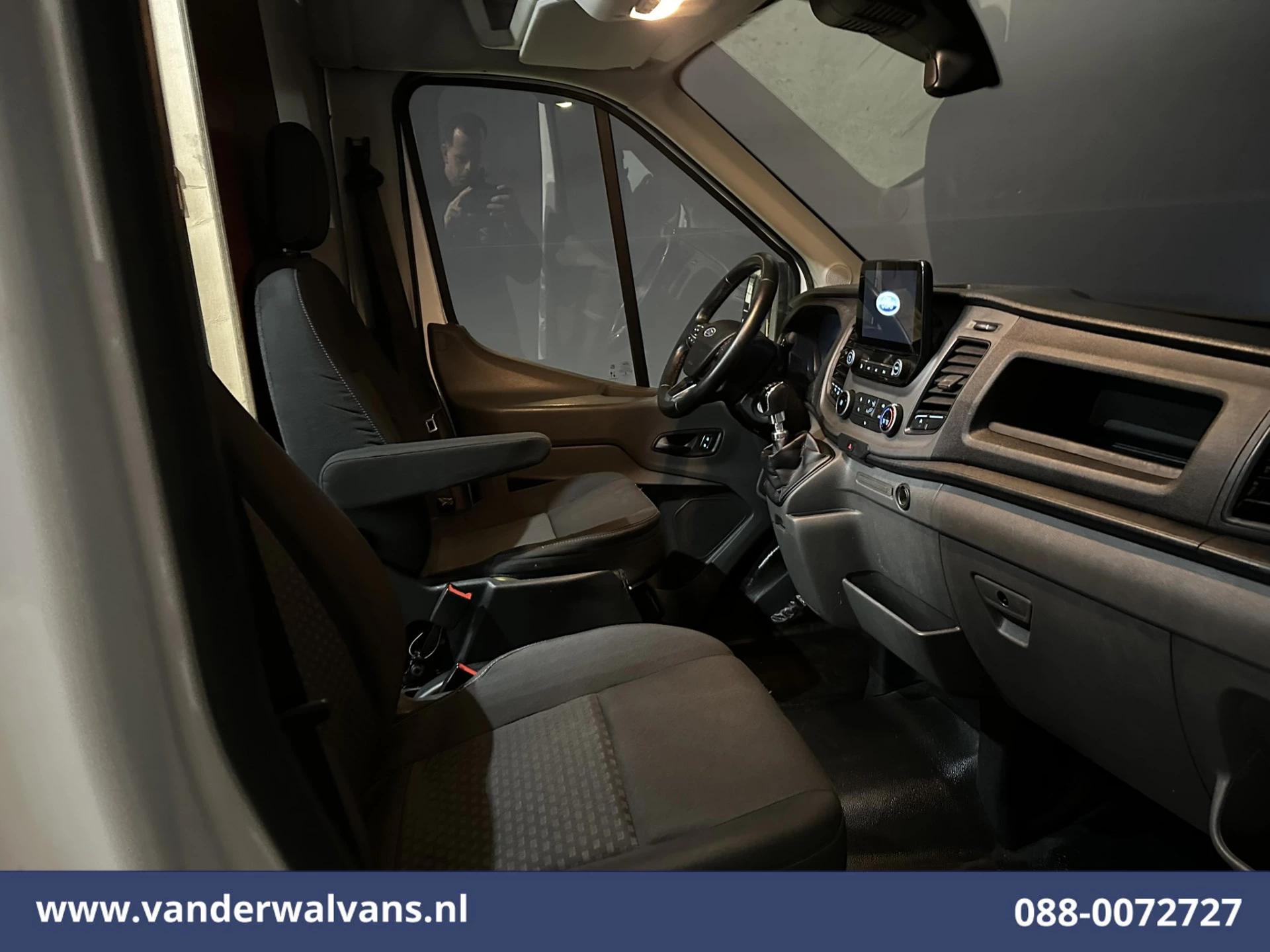 Ford Transit 2021 - 2.0 TDCI 130pk L4H3 Euro6 Airco | Camera | Apple Carplay | Android Auto | Cruisecontrol imagen 7