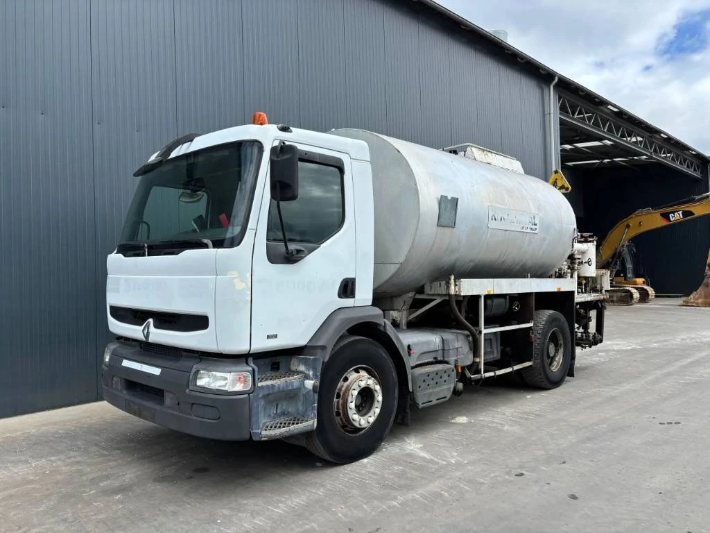 Renault 2000 - Rincheval - 9.000 Liter afbeelding 1
