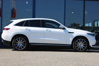 Mercedes-Benz EQC 2021 - 400 4MATIC 80kWh Business Solution AMG LINE 20'' for sale