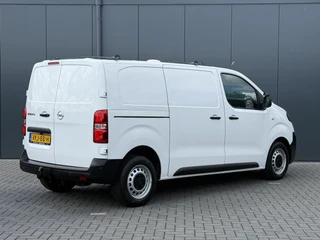 Opel Vivaro 2021 - 2.0 CDTI 123 PK / L2H1 / 1e EIG. / TREKHAAK / CAMERA / CARPLAY / NAVI / CRUISE / AIRCO image 3 thumbnail