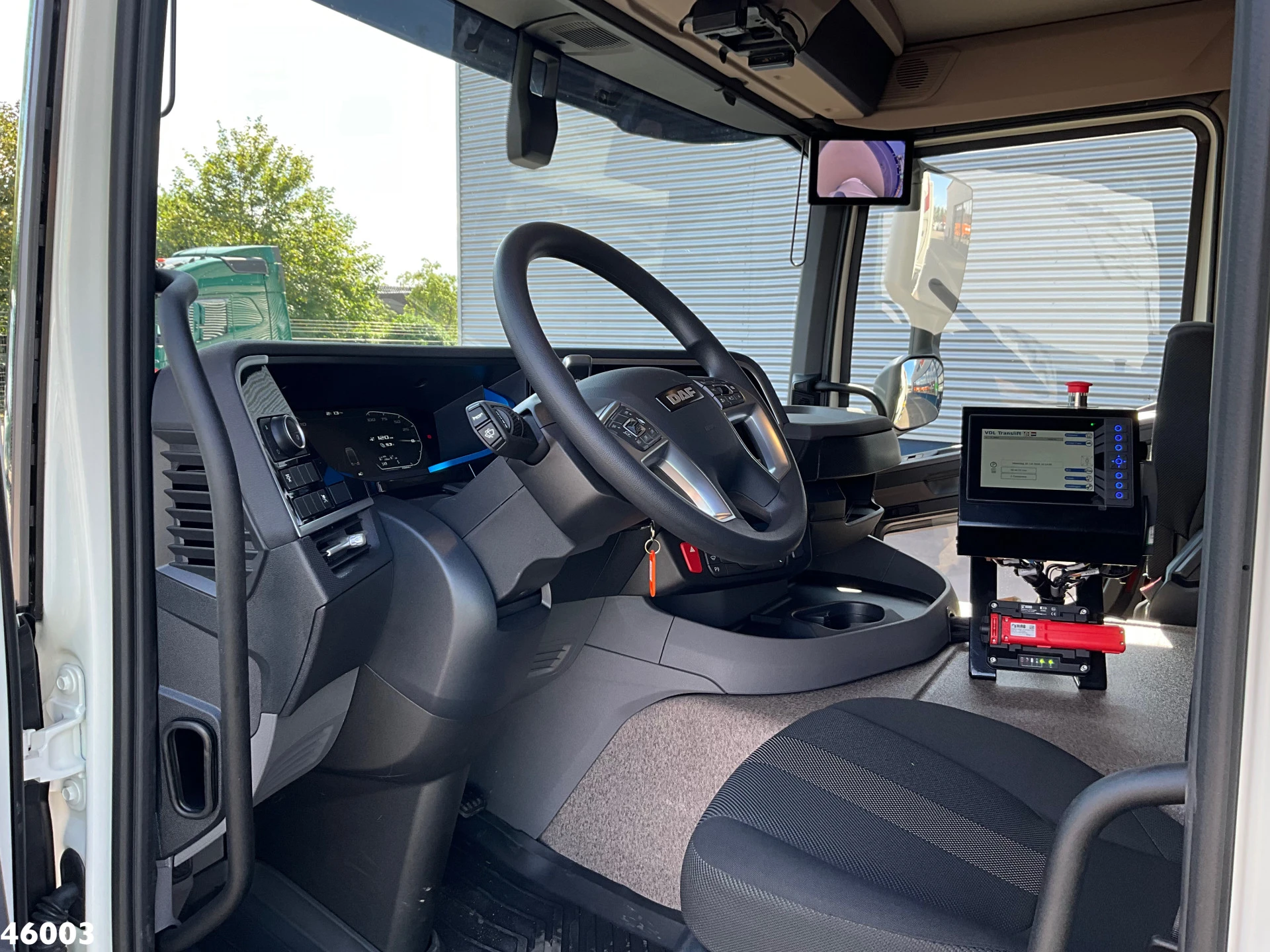 DAF FAG XD 220 Hiab 23 Tonmeter laadkraan FULL ELECTRIC 2026 afbeelding 16