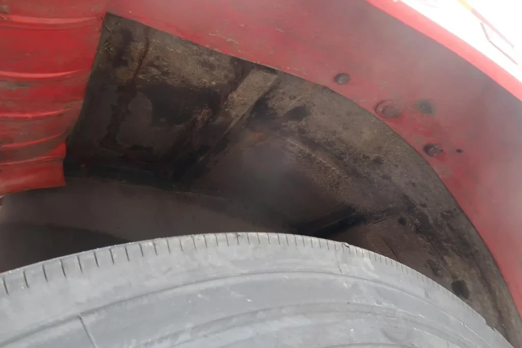 Volvo F 7 1982 - F 720 - 1982 - 3 sides tipping - rear crane - Oldtimer afbeelding 12