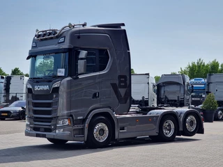 Scania S 2023 - 660S V8 NGS Highline 6x2 - Retarder - Full air - Leather - Led - Alloy wheels obrazek 3