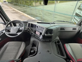 Volvo FM 410 2018 - EURO 6 VOL LUCHTGEVEERD 2XTANKS 106 CM SCHOTEL HOOGTE 345.000 KM IN SUPER CONDITIE zdjecie 12
