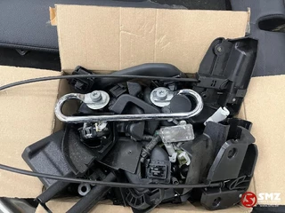 Mercedes-Benz N/A - Occ set interieur met zetels W209 FL Mercedes immagine 18