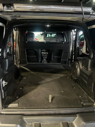 Jeep Wrangler 2019 - 2.2D Sahara изображение 10