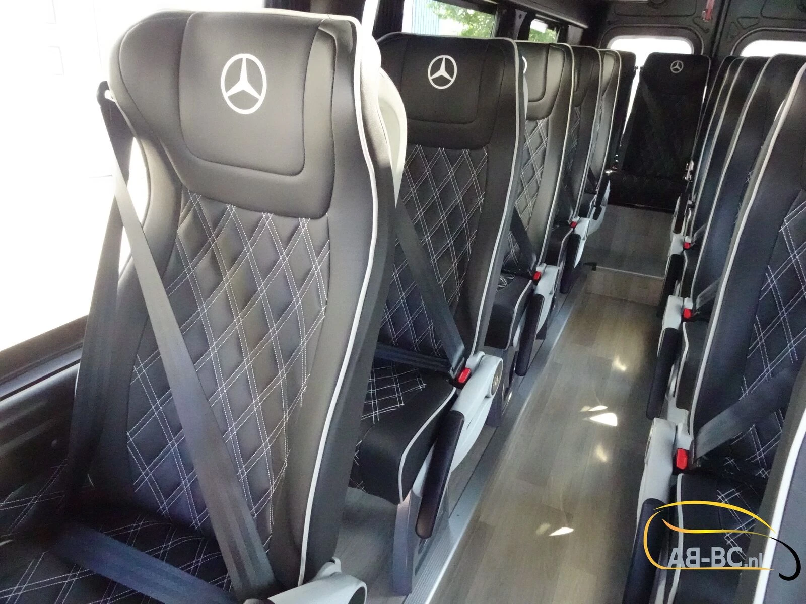 Mercedes-Benz Sprinter 2026 - Aveuro 519 CDI, 21 seats, EURO 6 imagem 43