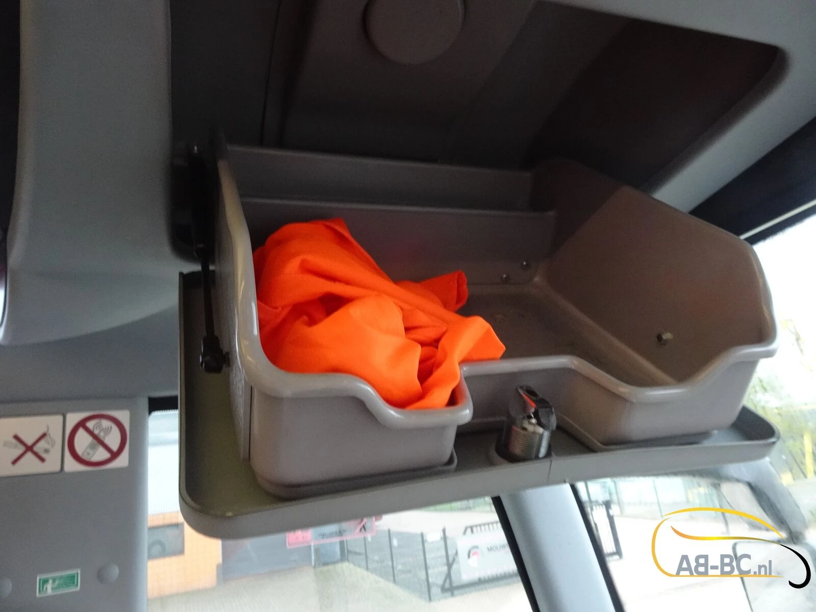 MAN R08 Lion's Coach 61 seats euro 6 2014 afbeelding 88