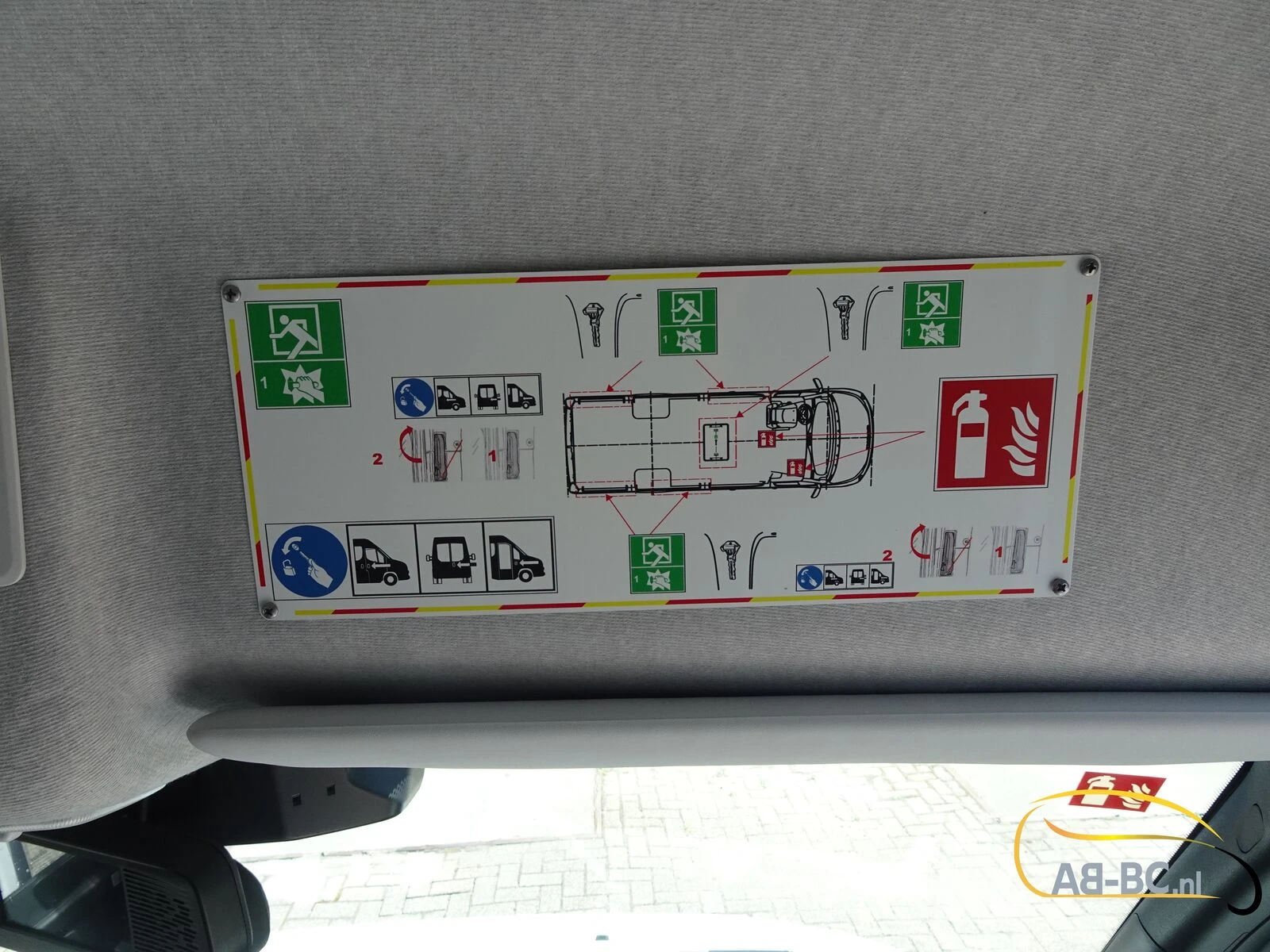 Iveco Daily - 65C18HA8 NEW Automatic 24 seats afbeelding 55