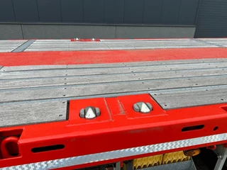 Kässbohrer N/A 2026 - new and unused Heavy-Duty flatbed / 690cm extendable / steering axle / lift axle / twistlocks / timberstakes / NL-trailer / APK: 04-2027 obrazek 22