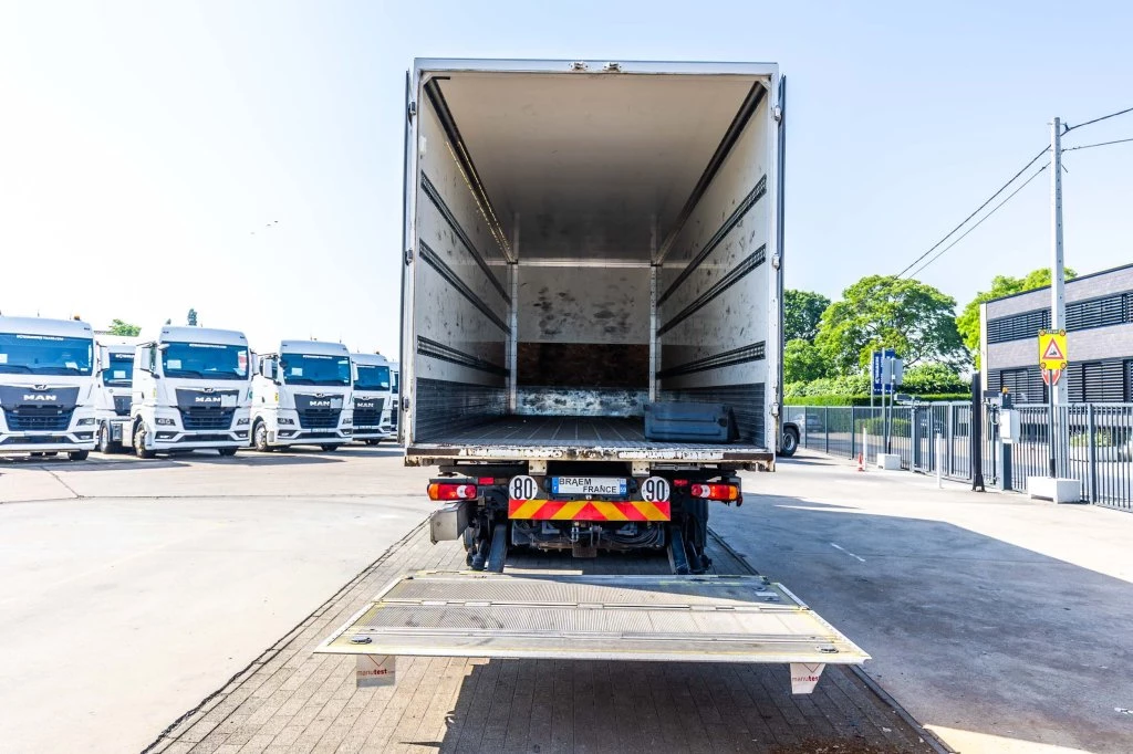 Renault 19 2016 - D19 WIDE 320+HAYON BAR 2 T. Bild 10