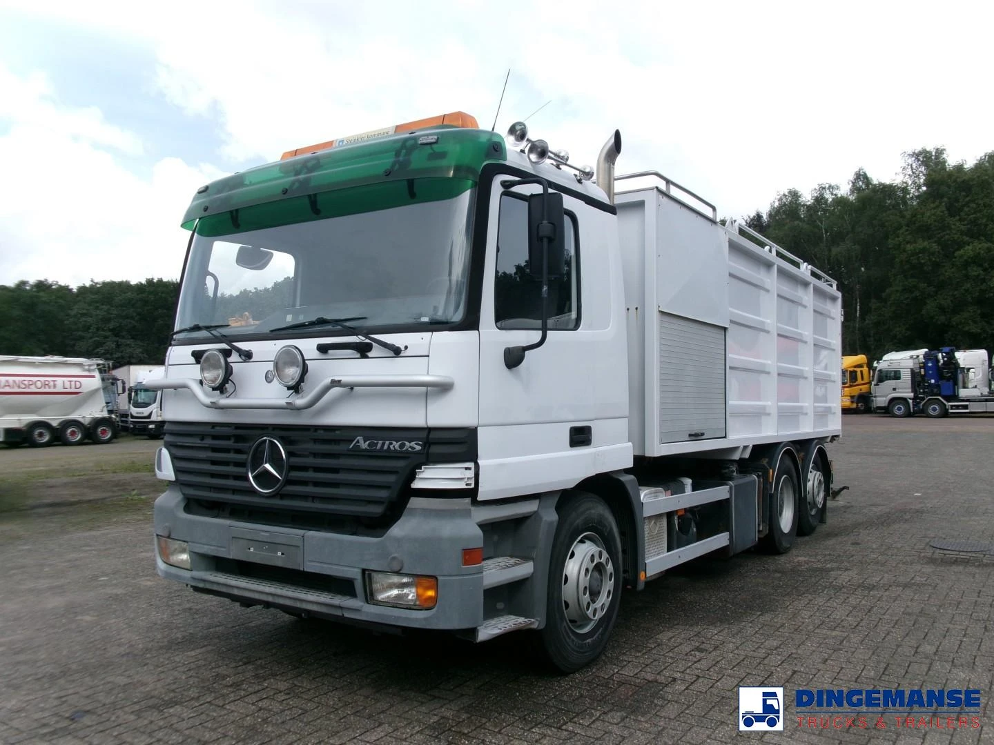 Mercedes-Benz Actros 2002 - 2535 6x2 vacuum tank Saugbagger imagen 1