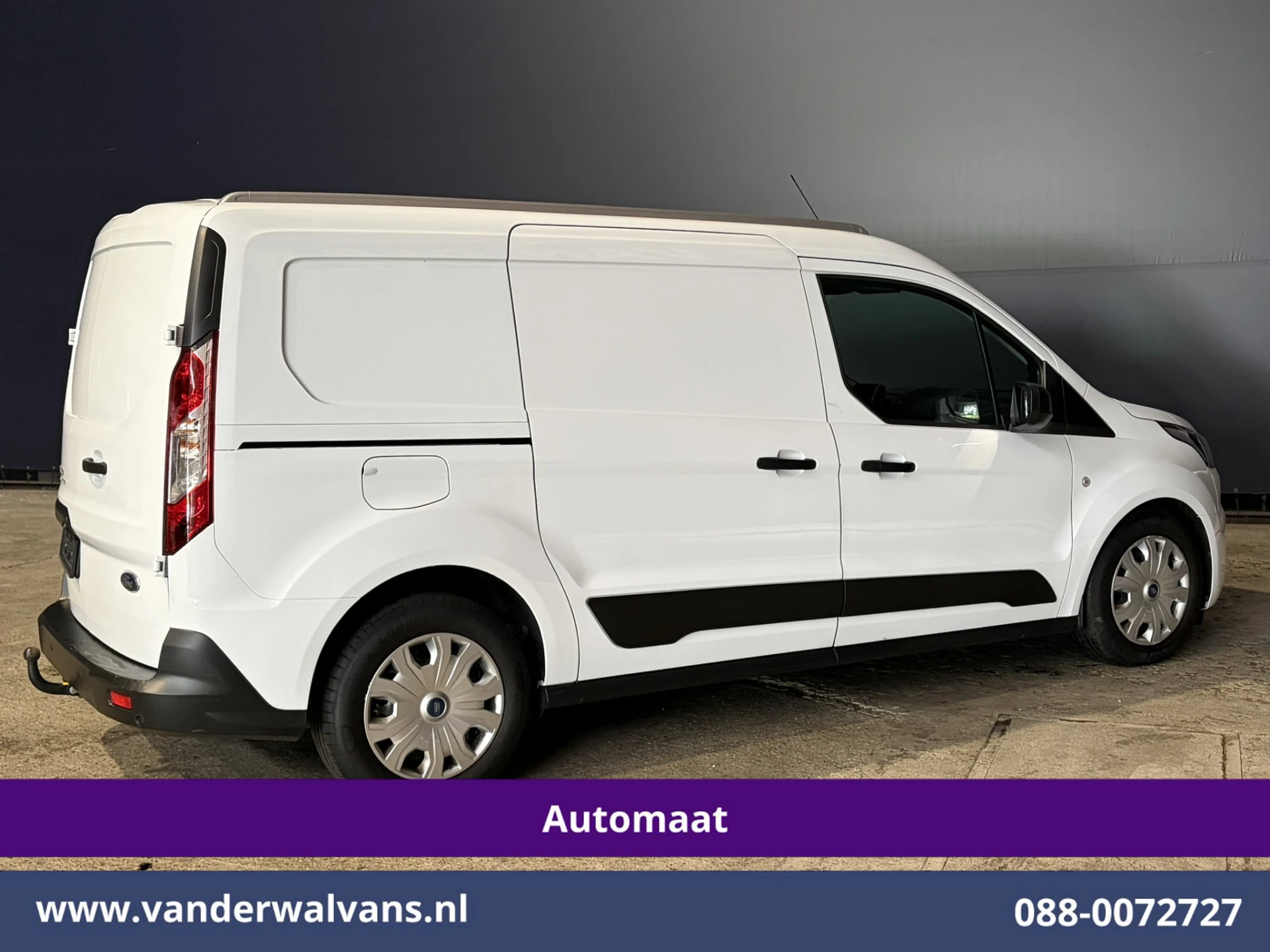 Ford Transit Connect 2024 - 1.5 EcoBlue 100pk Automaat L2H1 Euro6 Airco | Camera | Cruisecontrol | Trekhaak | Inrichting | PDC afbeelding 13