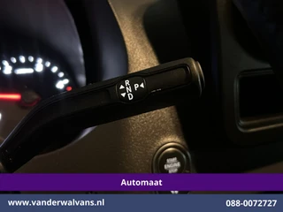 Mercedes-Benz Sprinter 2023 - 317 CDI 170pk 9G-Tronic Automaat 3500kg Trekhaak L2H2 Euro6 Airco | Camera | Navigatie | Apple Carplay afbeelding 2 miniatuur