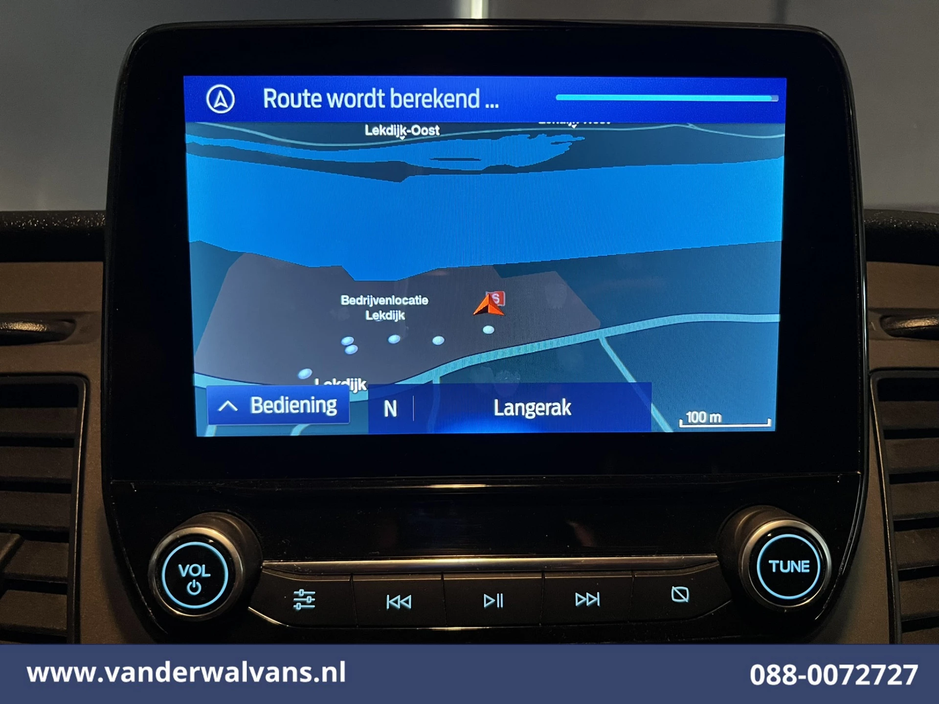 Ford Transit 2022 - 2.0TDCI 131pk L4H3 Jumbo Euro6 Airco | Camera | Navigatie | Apple Carplay | Android Auto | Cruisecontrol image 2