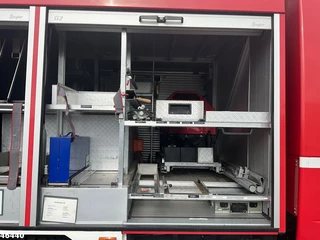 Mercedes-Benz Atego 2002 - 918 4x4 ZIEGLER Brandweer / materiaalwagen Just 20.105 km! obrazek 6