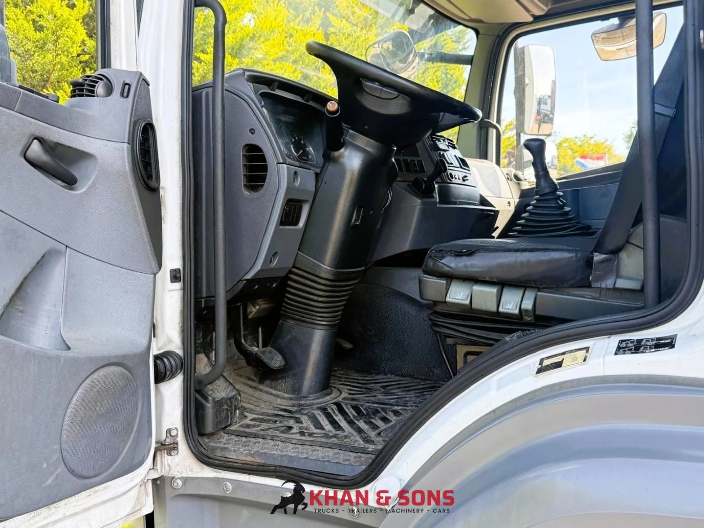 Mercedes-Benz AXOR 1929 2013 image 9