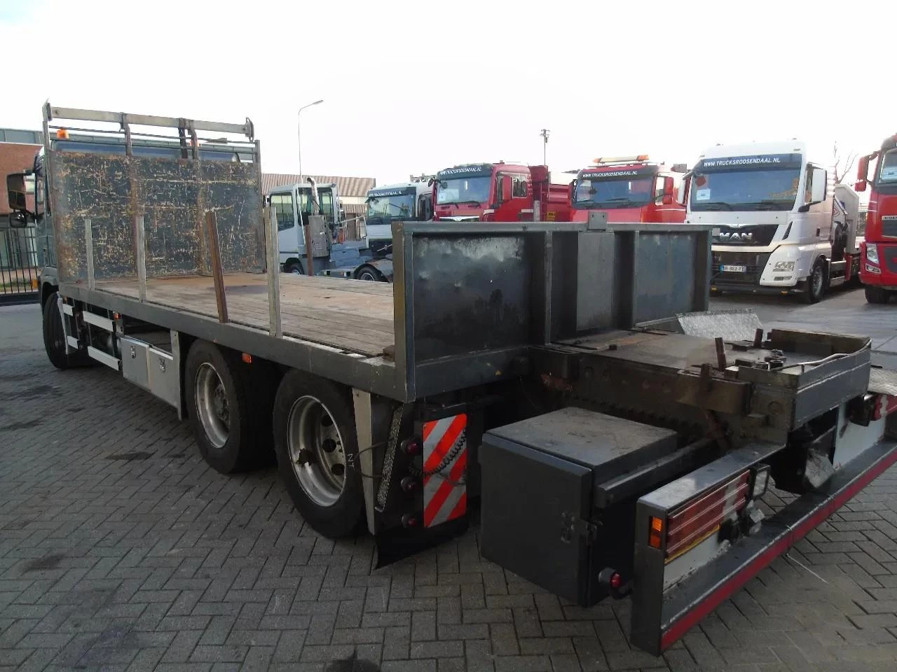 Volvo FH 2003 imagem 3
