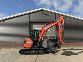 Kubota TE HUUR Kubota U56-5 minigraver binnendraaier 5 T 2025 imagen 2 miniatura