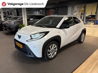 Toyota Aygo 2022 - X 1.0 VVT-i MT Play /clima/stoelverw / camera/cruisec /pdc/apple/boeken afbeelding 2 miniatuur