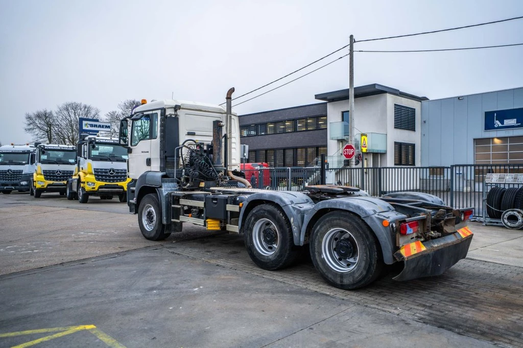 MAN TGS 2008 - 33.440 BLS - MANUAL - BIG AXLES image 6