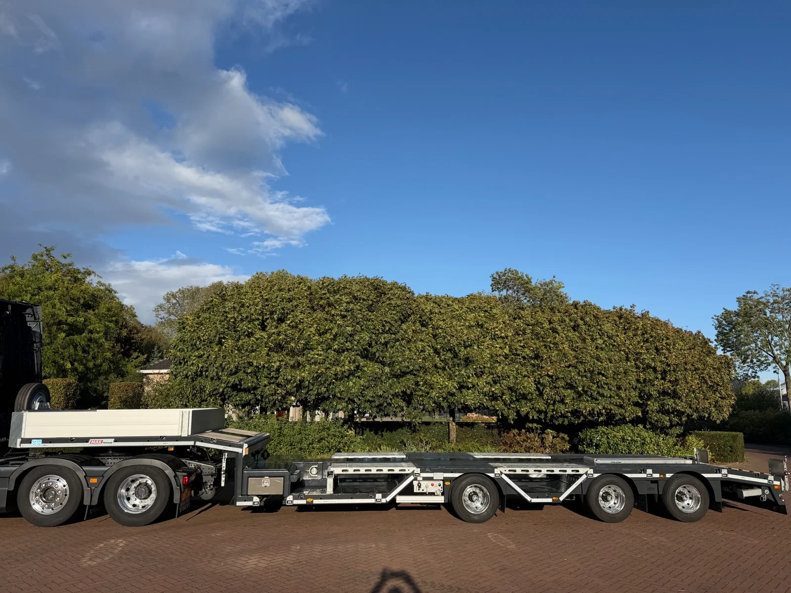 Trailer 2025 - MAX 100 / 3 AXLE / Extandable Unused / Faymonville afbeelding 1