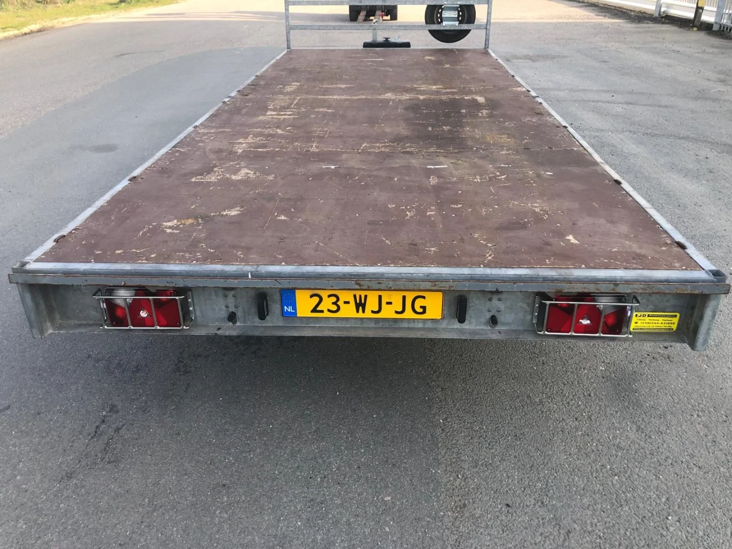 Hulco Medax 2012 - MEDAX-3 2 as Plateauwagen -3 3500 kg. afbeelding 3