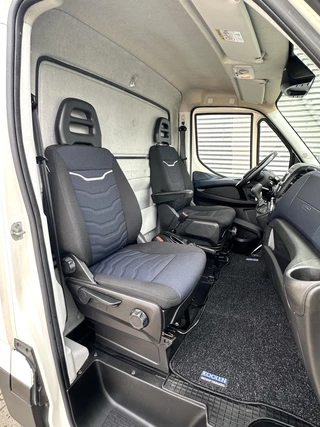 Iveco Daily 2021 - 35S16V 2.3 410 Bakwagen met laadklep automaat image 6