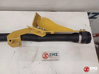 Caterpillar N/A 2022 - Hose + cap engine oil filler + plates Caterpillar obrazek 2