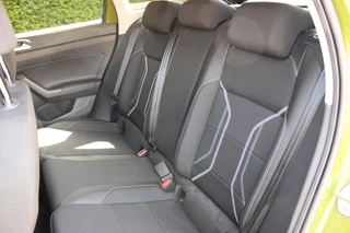 Volkswagen Taigo 2022 - 1.0 TSI Style Automaat Panodak Carplay Keyless Stoelverwarming !!NIEUWBINNEN!! obrazek 38