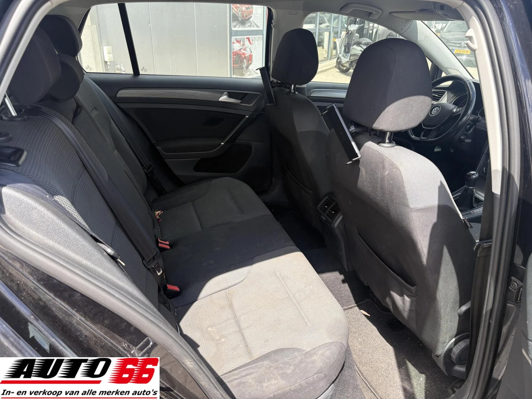 Volkswagen Golf 2013 - 1.6 TDI Comfortline BlueMotion zdjęcie 6