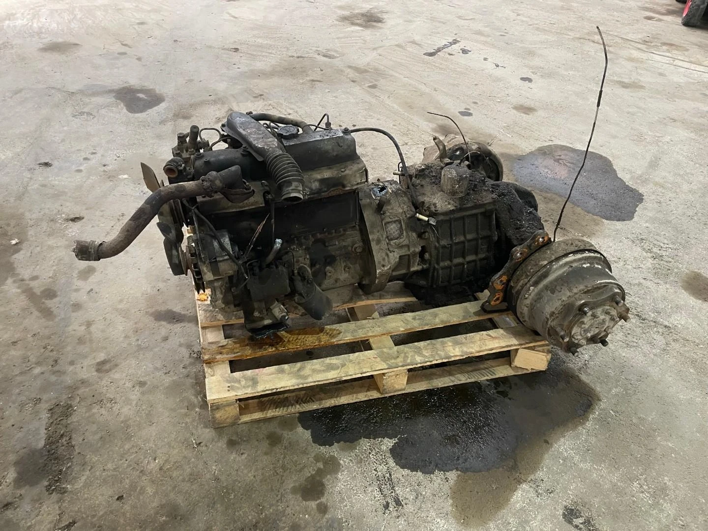 Toyota 4-cylinder diesel engine изображение 4