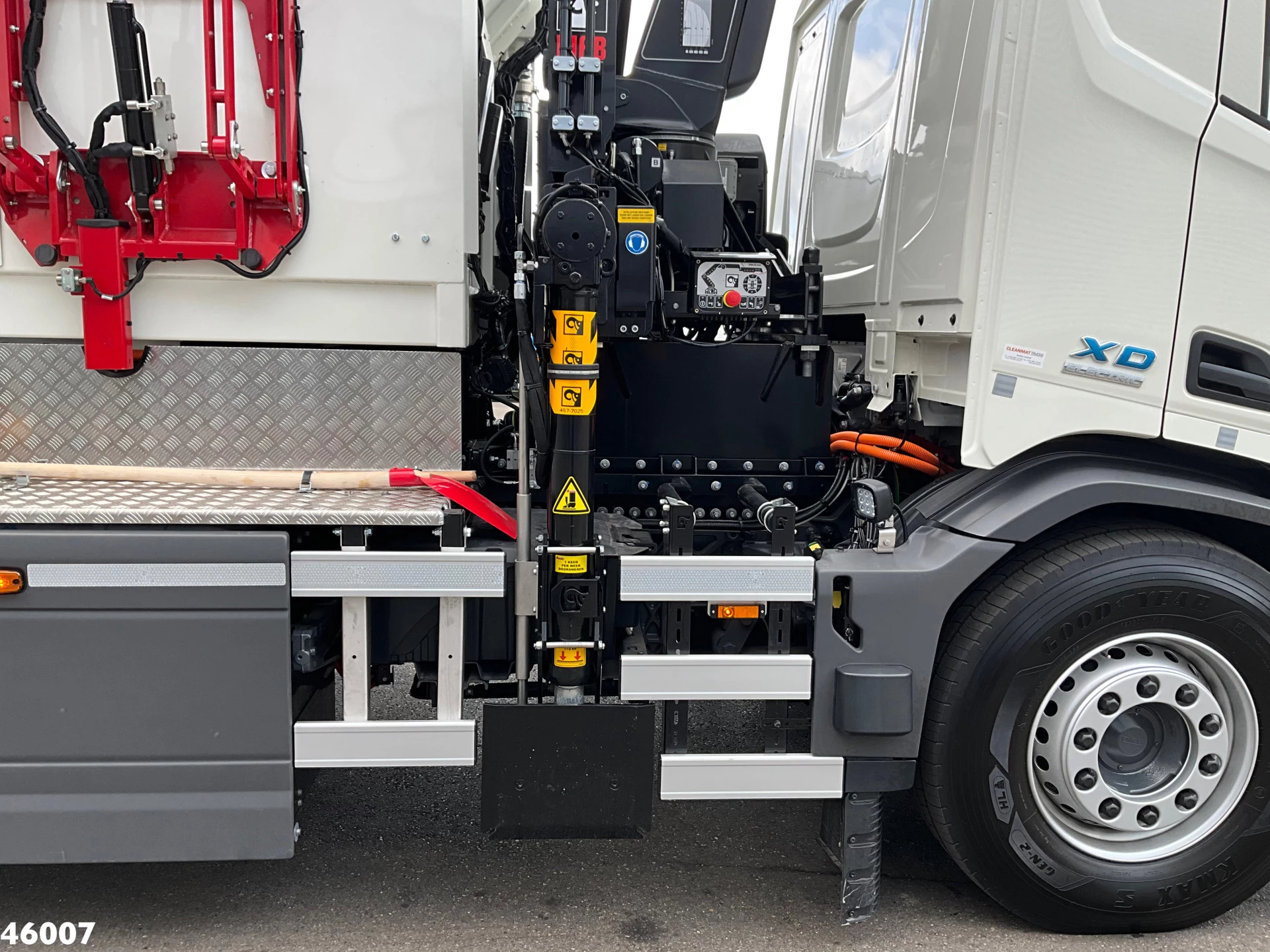 DAF FAG XD 220 Hiab 23 Tonmeter laadkraan FULL ELECTRIC 2026 afbeelding 8