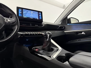 Peugeot 5008 2022 - 1.2 PureTech Allure 7p. obrazek 26