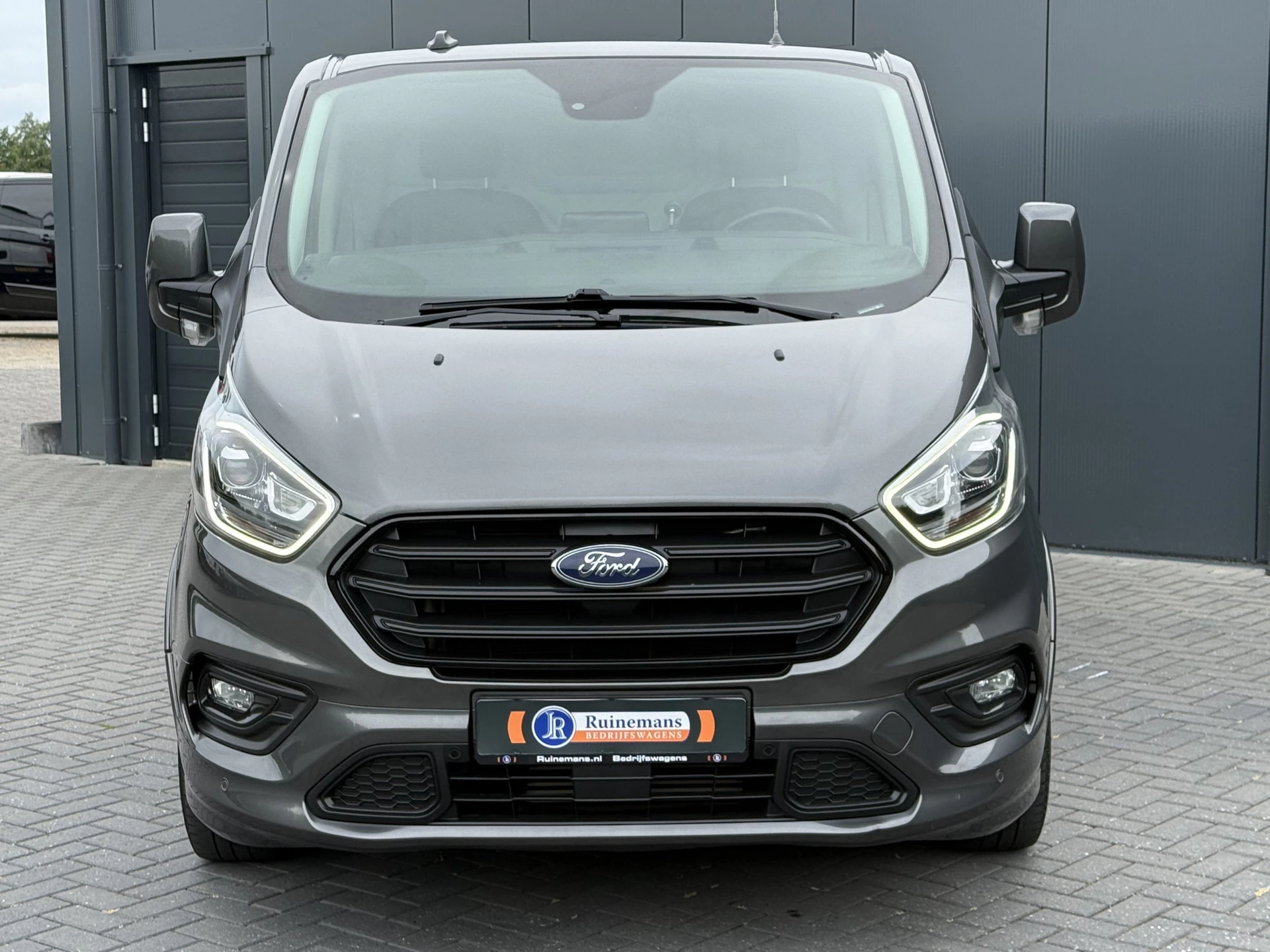 Ford Transit Custom 2020 - 2.0 TDCI 185 PK SPORT / AUTOMAAT / L2H1 / CAMERA / CRUISE / AIRCO / STOELVERW / 17" LMV / LED Bild 22