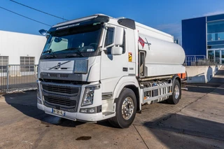 Volvo 2016 - FM 500 +MAGYAR 13.500 L /3COMP te koop