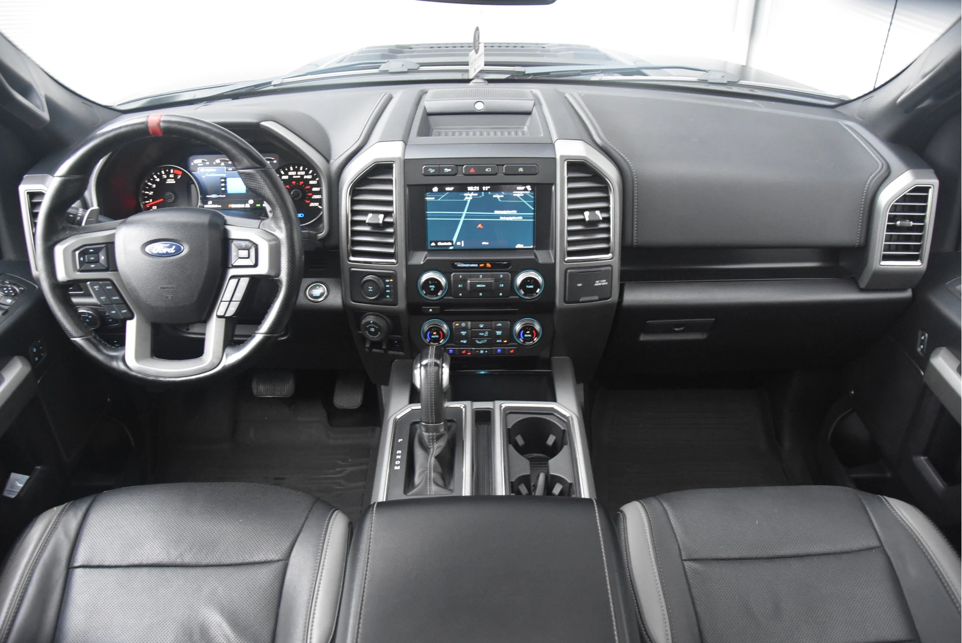 Ford F-150 2018 - USA 3.5 V6 Ecoboost SuperCrew Raptor | LPG | obrázek 3