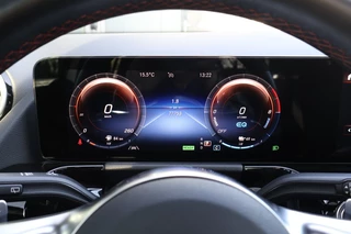 Mercedes-Benz GLA 2022 - 250 E AMG LINE / Panorama dak / Multi Beam lampen obrazek 8