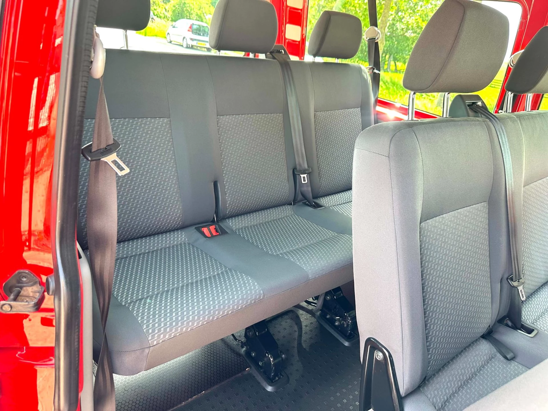 Volkswagen Transporter 2014 - Kombi 2.0 TDI L2H1 9 Persoons AUTOMAAT MARGE afbeelding 35