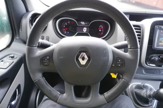 Renault Trafic 2018 - 1.6 dCi 122PK T29 L2H1 Luxe изображение 10