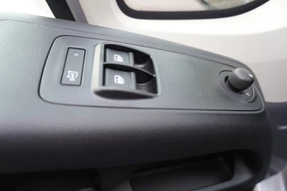 Peugeot Boxer 2024 - 2.2 BlueHDi 180PK S&S L3H2 3.5t Zwaar Automaat image 23