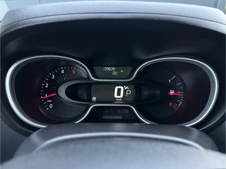 Renault Trafic 2020 - 2.0 dCi 146 PK / L2H1 / 1e EIG. / AUTOMAAT / SORTIMO INRICHTING / TREKHAAK / AIRCO / CRUISE / BLUETOOTH / 3-ZITS bild 14