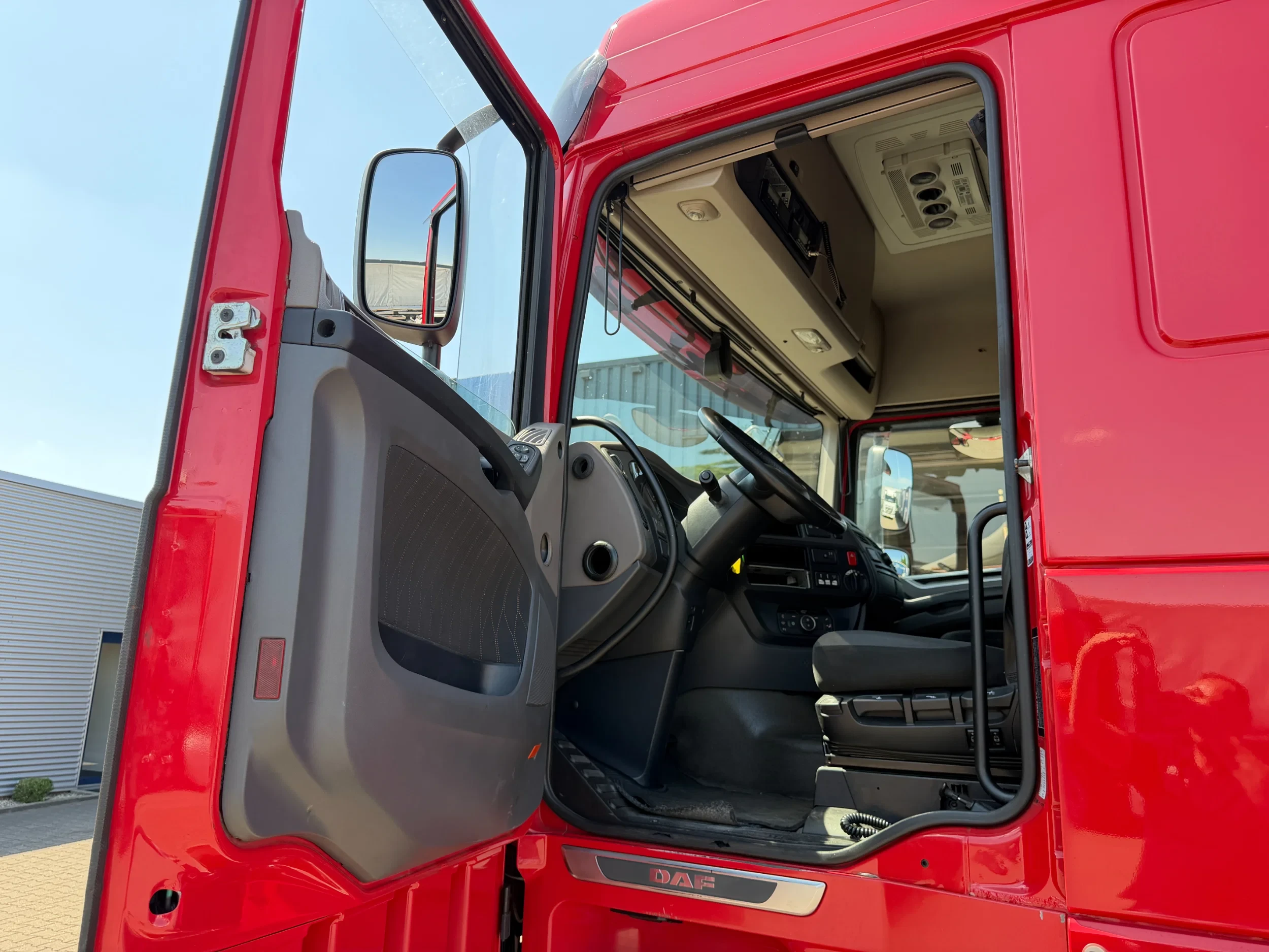DAF XF 450 2017 - 4x2 Euro 6 Smart Tacho *NL-Truck* afbeelding 11