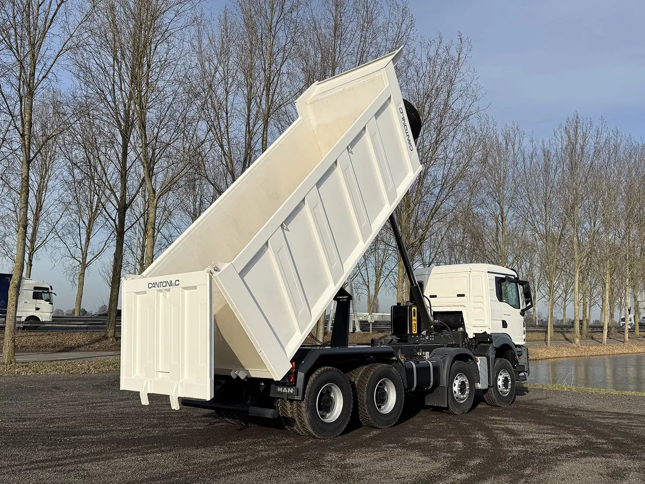 MAN TGS 2023 - 41.400 BB CH Tipper Truck (1 Unit) zdjęcie 18
