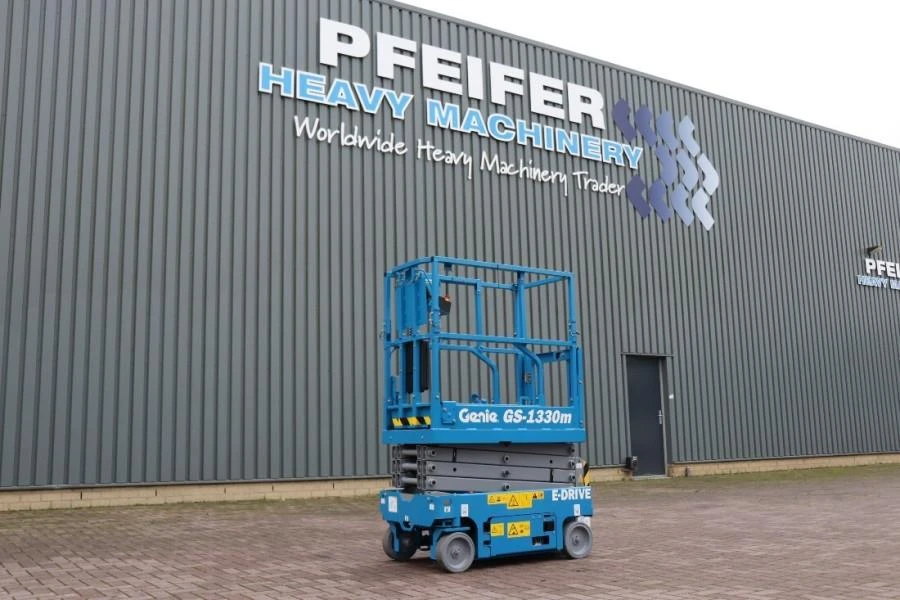 Genie 2019 - GS1330M ALL-ELECTRIC DC DRIVE, 5.9M WORKING HEIGHT zdjęcie 1