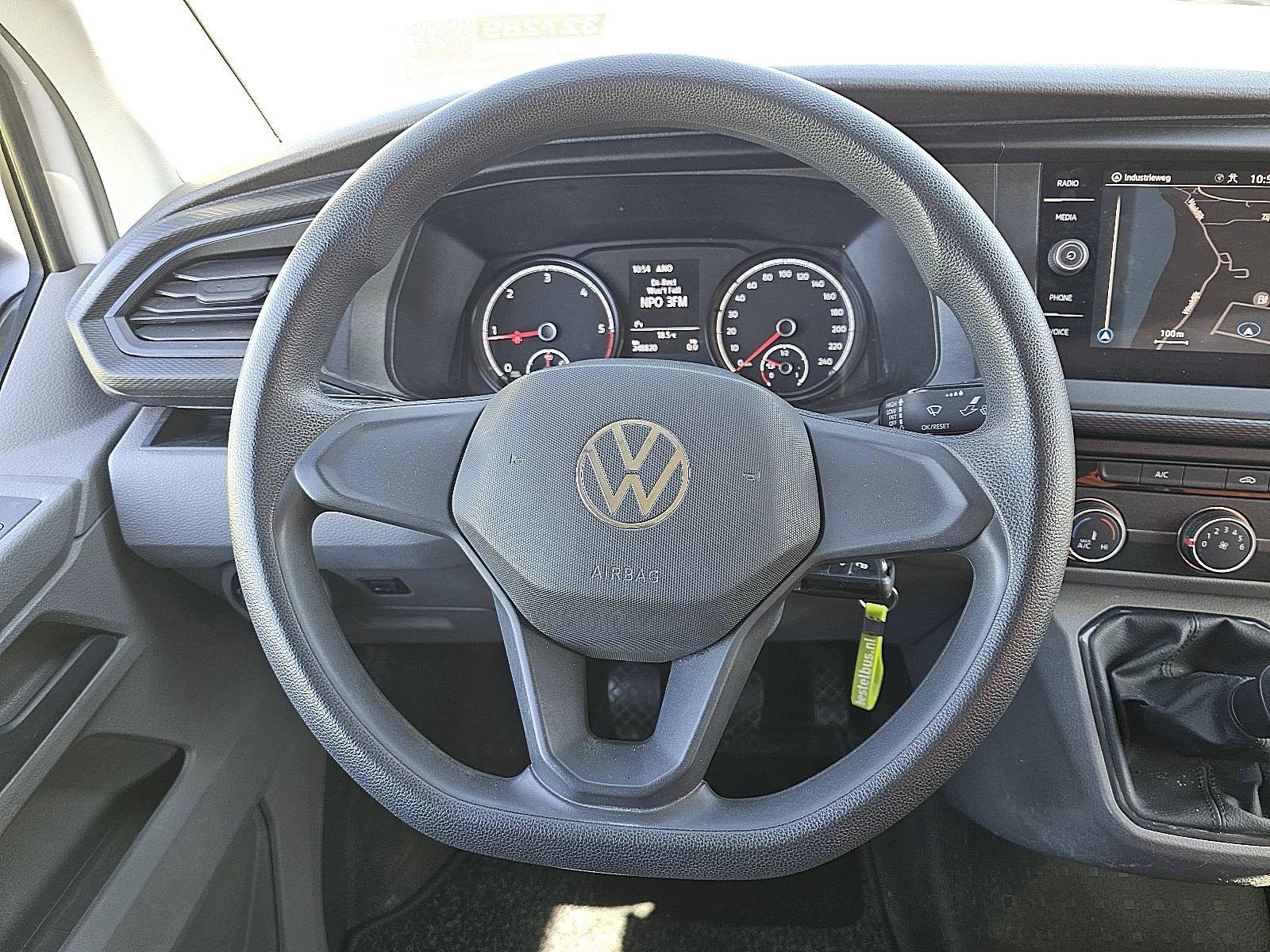 Volkswagen Transporter 2021 - 2.0 TDI zdjęcie 12