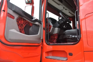 Scania S 2019 - S450 NGS 4x2 - NEW TACHO - RETARDER - PARK. AIRCO - LEATHER SEATS - 2 x FUEL TANKS - ALCOA'S - TOP CONDITION - obrazek 4