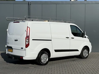 Ford Transit Custom 2020 - 2.0 TDCI / L1H1 / 1e EIG. / 2.5 TONS TREKHAAK / IMPERIAAL / 3-ZITS / STOEL -EN VOORRUIT VERWARMING / CRUISE / AIRCO afbeelding 3 miniatuur